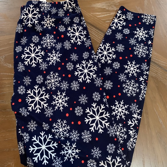 Pants - Snowflake Leggings